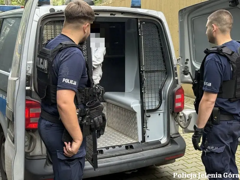 17 zatrzymanych poszukiwanych przez policję w Jeleniej Górze