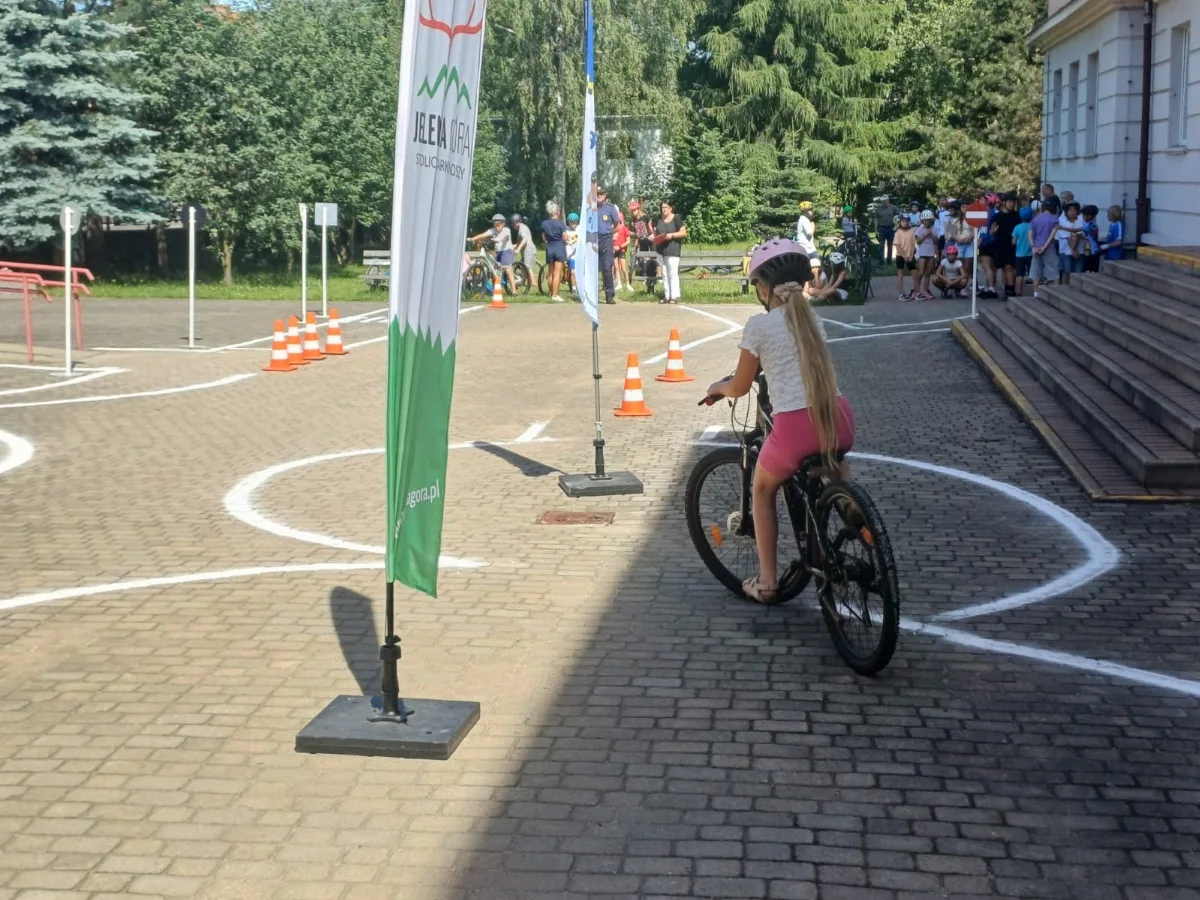 Egzamin na kartę rowerową w SP-10