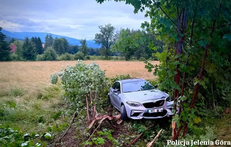 Apel jeleniogórskich policjantów o rozwagę na drogach