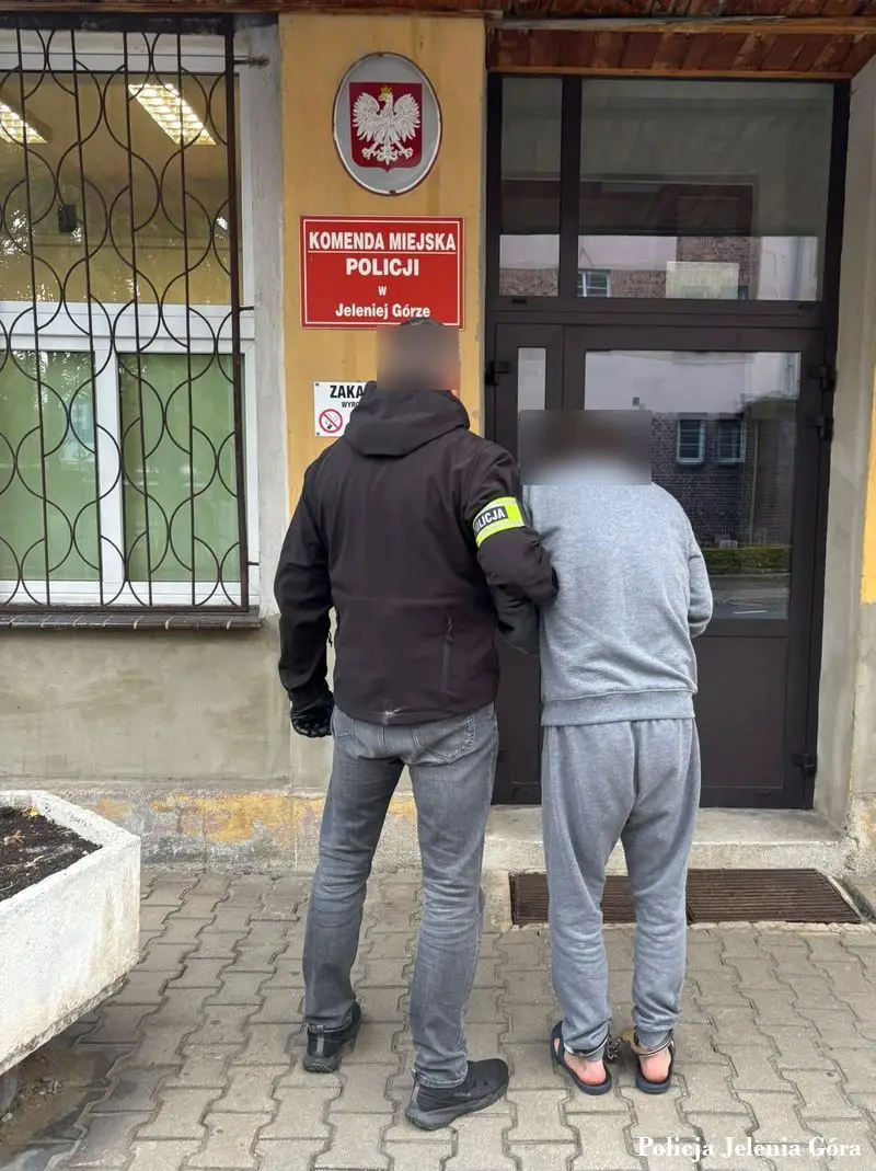 Zatrzymanie 44-letniego mężczyzny podejrzanego o zabójstwo w Jeleniej Górze